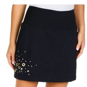 NWT Slender Shapes Skort